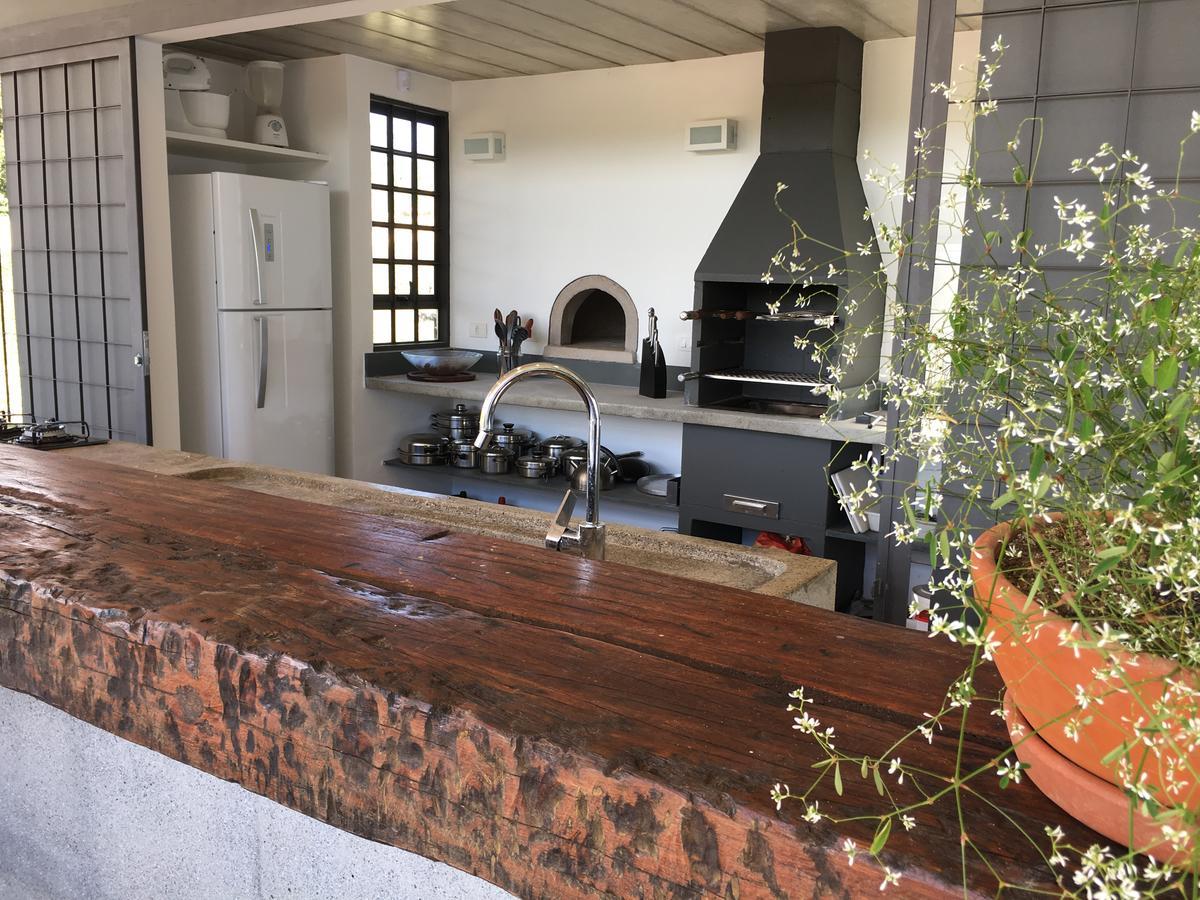 Latitude Lodge Cunha Ngoại thất bức ảnh