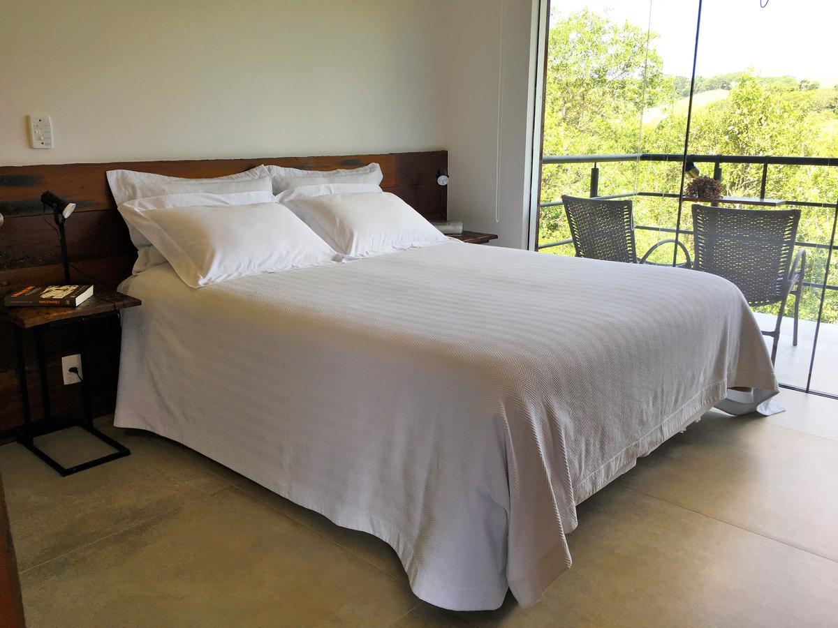 Latitude Lodge Cunha Ngoại thất bức ảnh